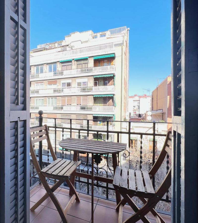 Stay U-Nique Apartments Lepant Barcelona Ngoại thất bức ảnh