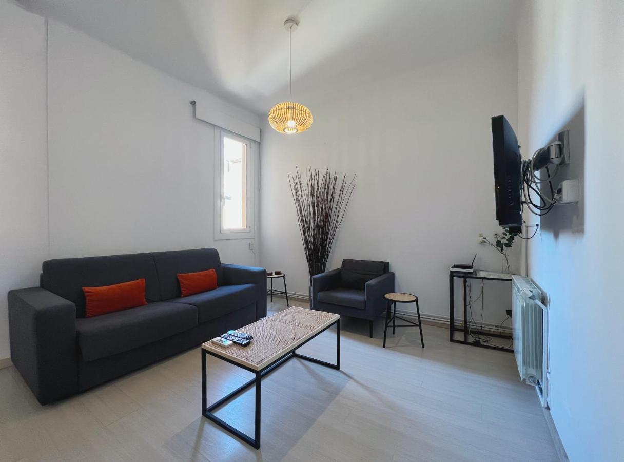 Stay U-Nique Apartments Lepant Barcelona Ngoại thất bức ảnh
